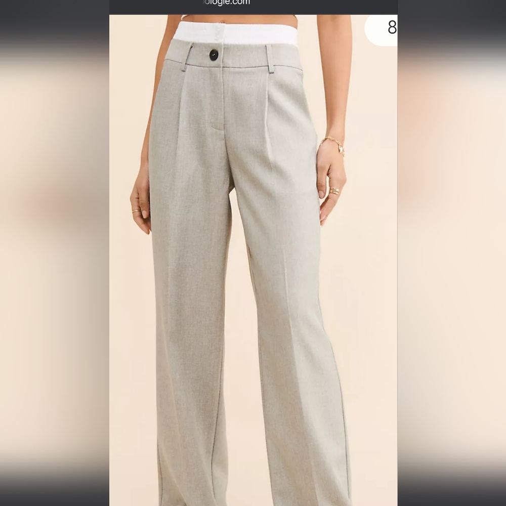 High-Rise Tailored Wide-Leg Trousers in Light Gray